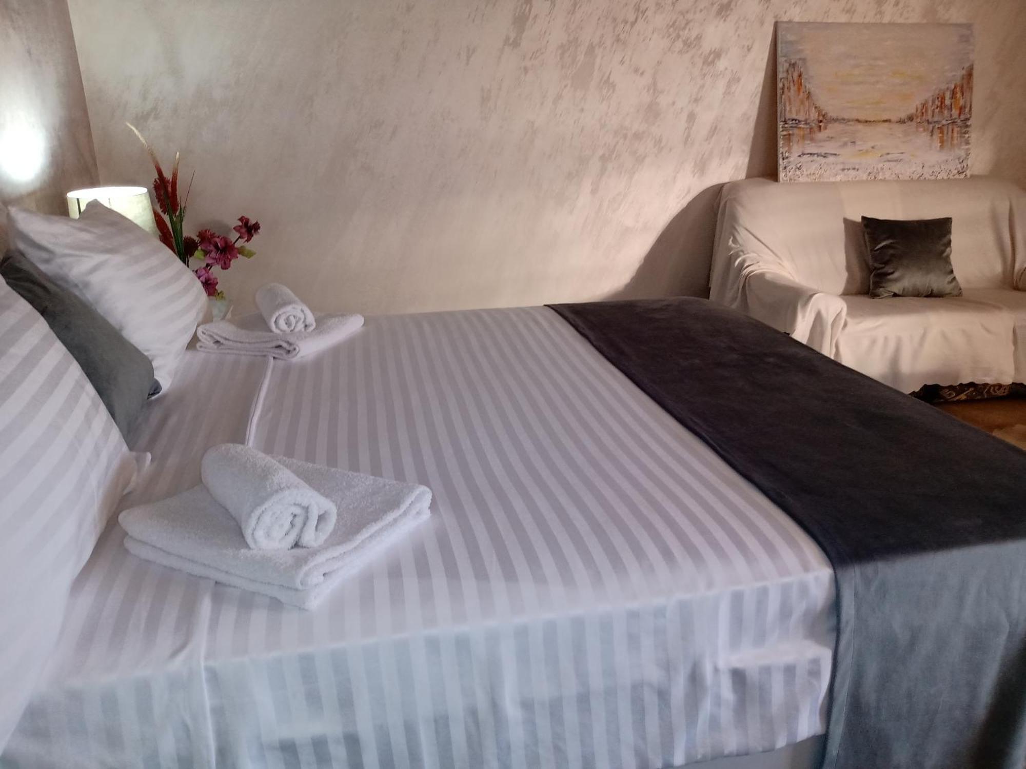 Moravska Obala - Prenociste I Restoran Lägenhet Velika Plana Exteriör bild